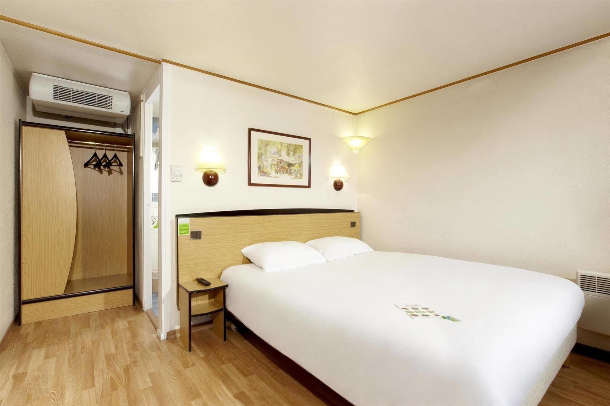Campanile Brive-La-Gaillarde Ouest 호텔 외부 사진